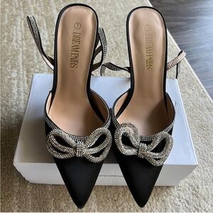 Dream Pairs Black Heels with Rhinestone Bow
